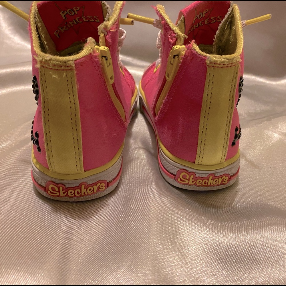 Twinkle toes toddler shoes